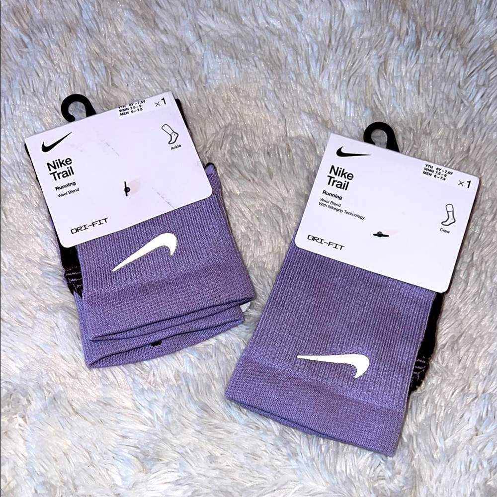 NIKE TRAIL RUNNING SOCKS